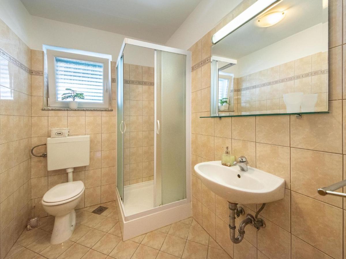 Jasna-5 By Interhome